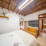 Maison Des Vignes * Lófu