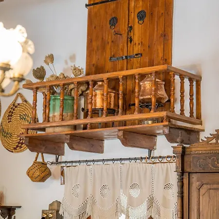 別荘 Maison Des Vignes ロフウ